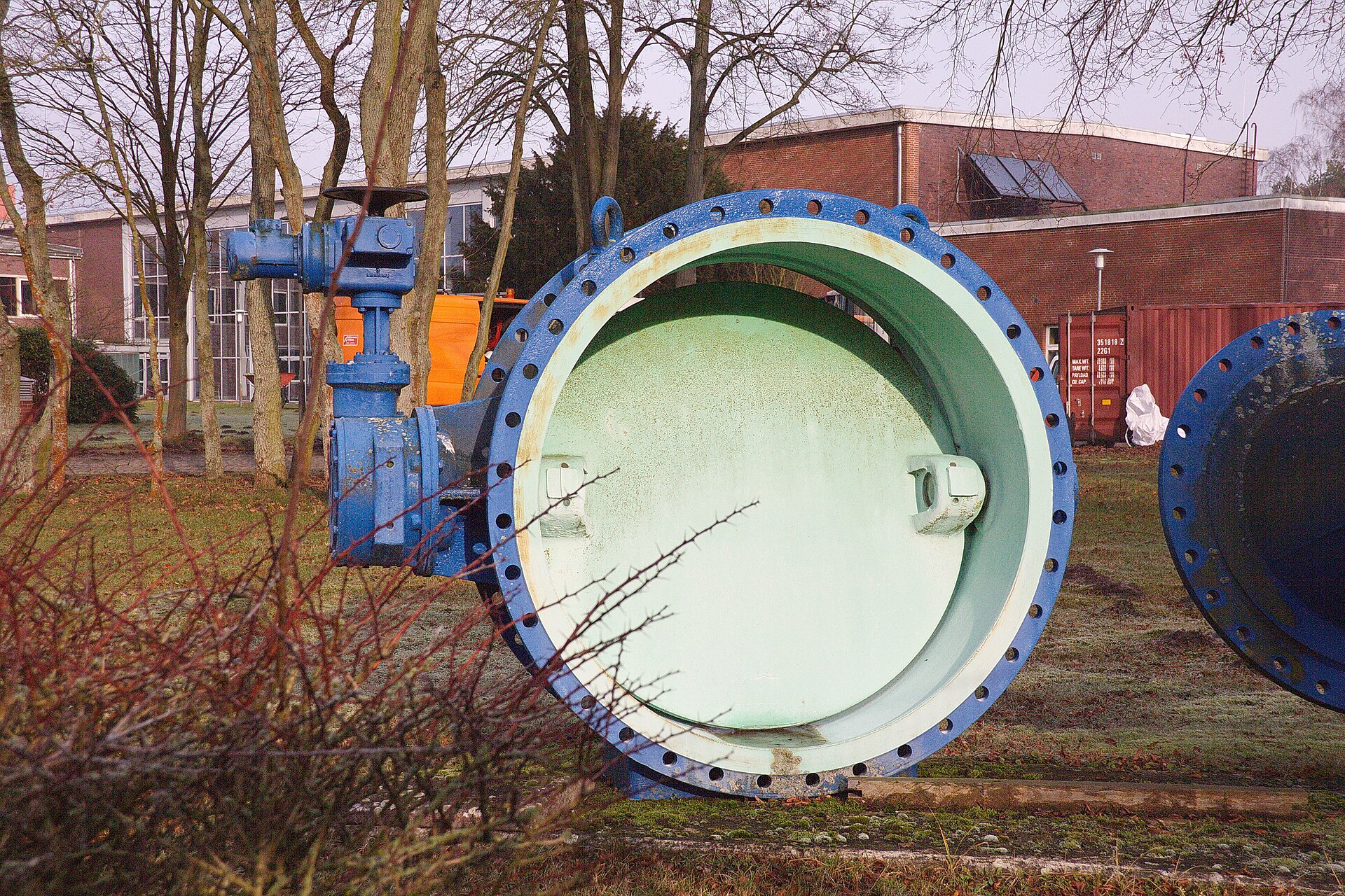 What is a Butterfly Valve? Types, Uses & How It Works